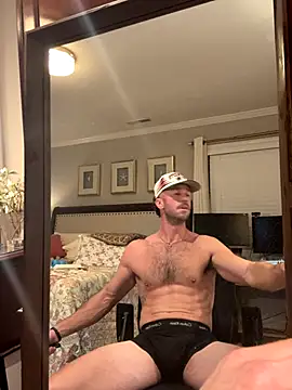 Snapshot of Hammer1128 chatting on November 2025 12:44:01 AM Hammer1128 online show from November 2025 12:44:01 AM