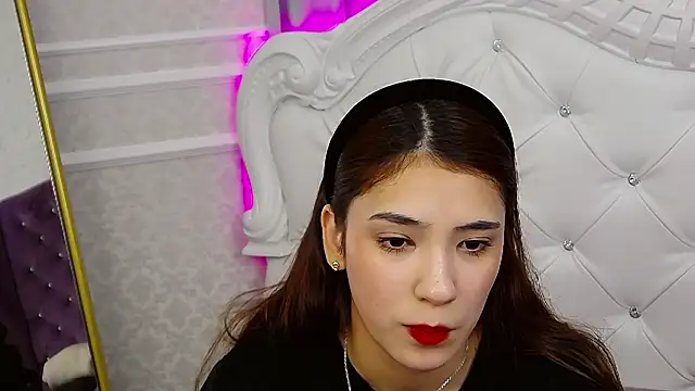 ArielLoove online show from January 2026 01:49:01 PM