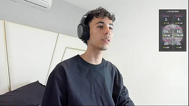 Snapshot of Zahir_Ashar chatting on October 2025 11:09:01 AM Zahir Ashar online show from October 2025 11:09:01 AM