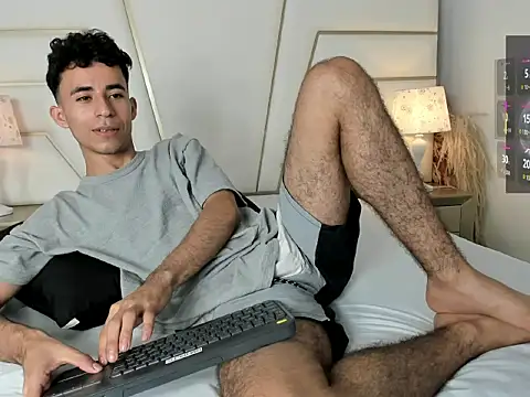 Snapshot of Zahir_Ashar chatting on November 2025 11:23:02 AM Zahir Ashar online show from November 2025 11:23:02 AM