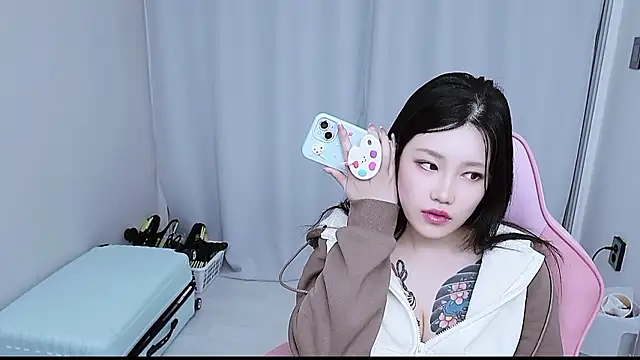 MISA 02 online show from December 2025 01:19:01 PM