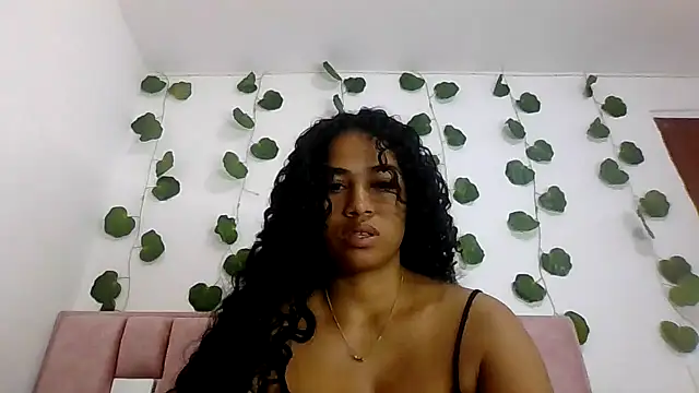 Snapshot of abby_moss_2 chatting on February 2026 01:03:02 PM abby moss 2 online show from February 2026 01:03:02 PM