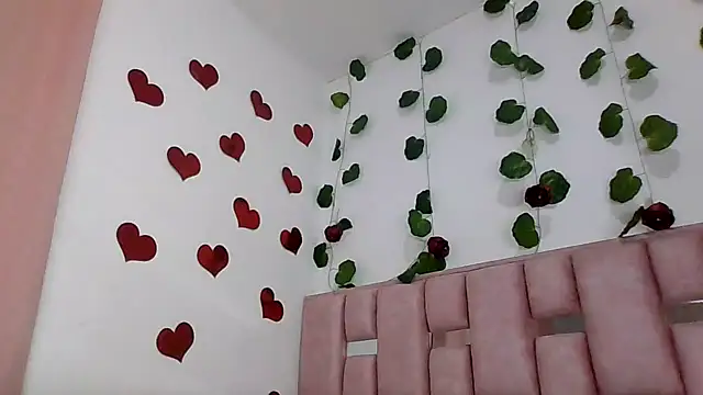 Snapshot of abby_moss_2 chatting on February 2026 12:37:01 PM abby moss 2 online show from February 2026 12:37:01 PM