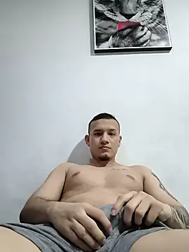 Snapshot of andriu656 chatting on October 2025 09:58:02 PM andriu656 online show from October 2025 09:58:02 PM