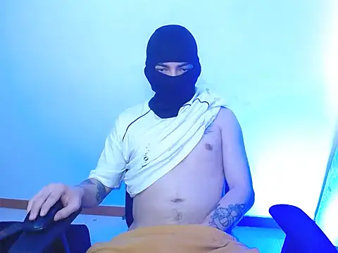 zoro roronoa96 online show from October 2025 11:55:02 AM