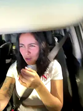 Snapshot of Lolathebaddie chatting on October 2025 03:57:02 PM Lolathebaddie online show from October 2025 03:57:02 PM