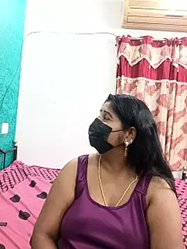 tamil-aunt online show from December 2025 07:53:02 PM