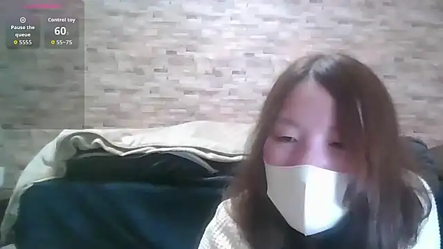 anananna1010 online show from October 2025 01:09:02 PM