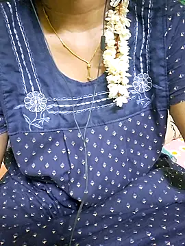 Snapshot of tamil_kanaka chatting on May 2026 11:39:02 AM tamil kanaka online show from May 2026 11:39:02 AM