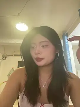 Snapshot of lan-xinh1 chatting on October 2025 10:14:01 AM lan-xinh1 online show from October 2025 10:14:01 AM