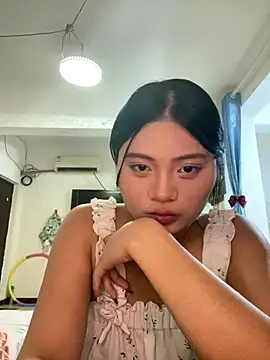 Snapshot of lan-xinh1 chatting on October 2025 07:14:02 PM lan-xinh1 online show from October 2025 07:14:02 PM