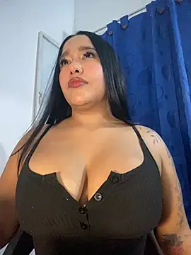 Snapshot of mis-violetha chatting on June 2026 02:25:02 AM mis-violetha online show from June 2026 02:25:02 AM