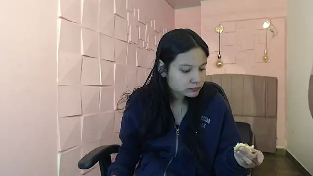  kita online show from October 2025 01:50:02 PM