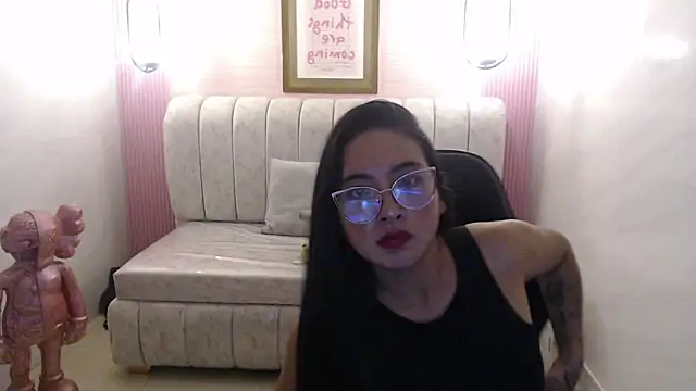 danna sweet s online show from October 2025 08:51:02 PM