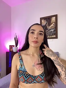 Snapshot of _Emily_Sands_ chatting on November 2025 07:03:02 PM Emily Sands online show from November 2025 07:03:02 PM