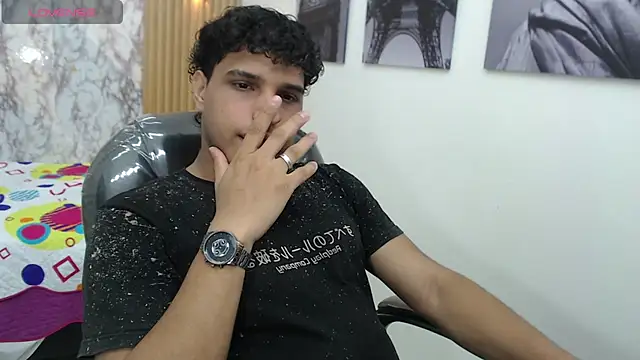 Snapshot of Chris_blazee chatting on October 2025 05:47:02 PM Chris blazee online show from October 2025 05:47:02 PM