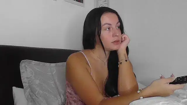 AlecsandraMae online show from October 2025 07:58:02 PM