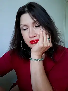 Snapshot of Ambika_beauty chatting on June 2026 02:33:01 PM Ambika beauty online show from June 2026 02:33:01 PM