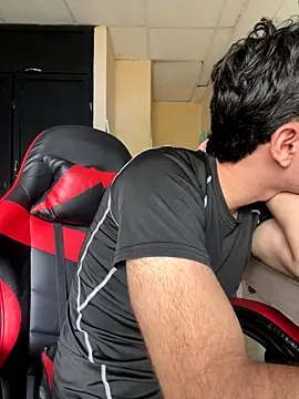 Im Camii online show from November 2025 05:12:02 PM