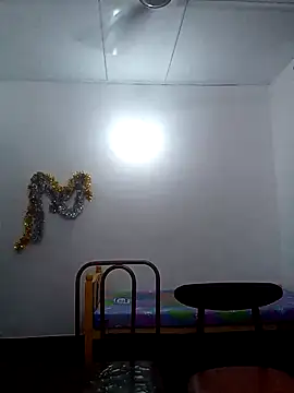 Snapshot of Expose_Queen chatting on July 2026 05:48:02 PM Expose Queen online show from July 2026 05:48:02 PM