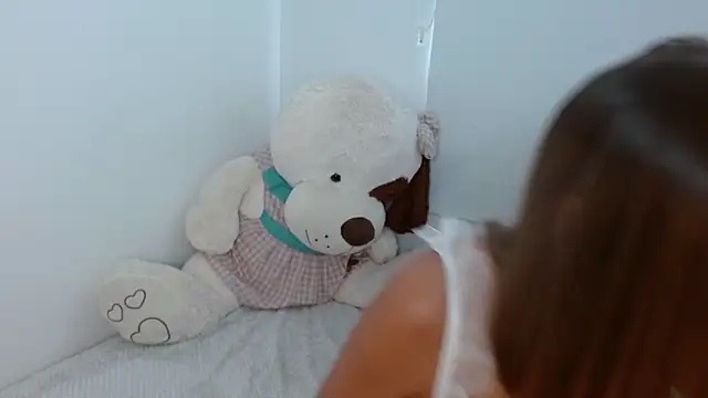 Snapshot of dasha_naughty chatting on February 2026 02:33:01 PM dasha naughty online show from February 2026 02:33:01 PM