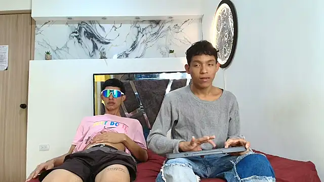 PYCS BOYS online show from November 2025 07:16:01 PM