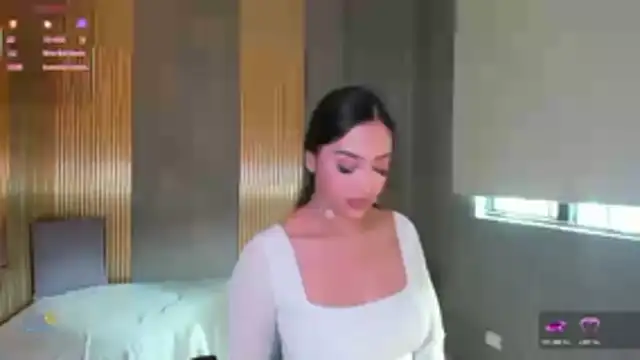 BEELLA TAY1 online show from April 2026 02:39:01 PM