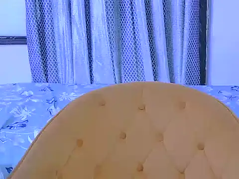 Snapshot of hii_tanisha chatting on July 2026 10:21:02 AM hii tanisha online show from July 2026 10:21:02 AM