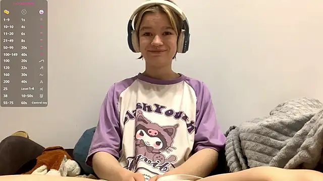 LorRebak online show from November 2025 10:51:02 AM