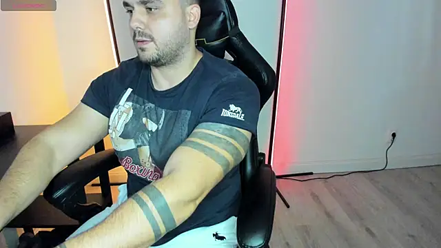 Snapshot of Danielbateson chatting on October 2025 01:55:01 PM Danielbateson online show from October 2025 01:55:01 PM