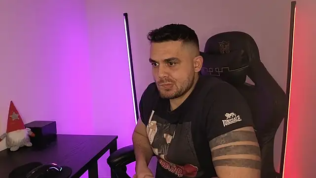 Snapshot of Danielbateson chatting on January 2026 02:00:01 PM Danielbateson online show from January 2026 02:00:01 PM