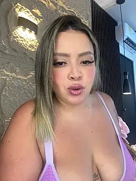 Snapshot of GenesisBlaze chatting on June 2026 11:04:02 AM GenesisBlaze online show from June 2026 11:04:02 AM