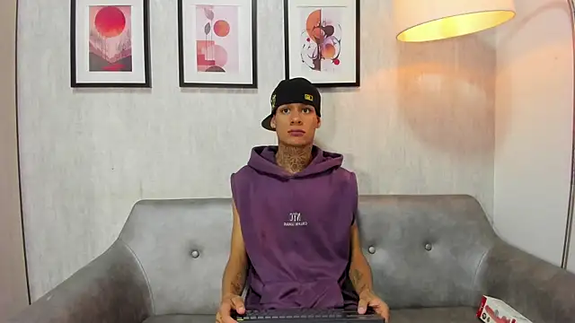 GaelCarter online show from December 2025 03:56:01 AM