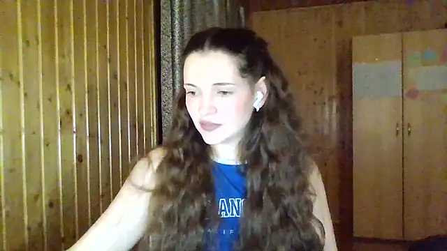 Snapshot of AmeliieLaFleur chatting on January 2026 07:23:01 PM AmeliieLaFleur online show from January 2026 07:23:01 PM