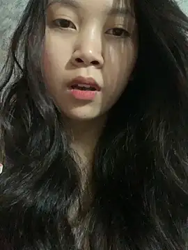 Snapshot of linh-lan1 chatting on October 2025 12:28:02 PM linh-lan1 online show from October 2025 12:28:02 PM