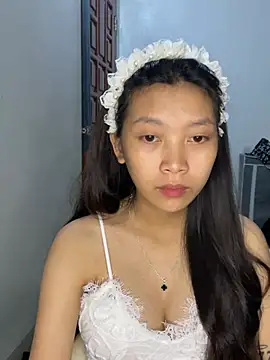 Snapshot of linh-lan1 chatting on June 2026 02:51:02 PM linh-lan1 online show from June 2026 02:51:02 PM