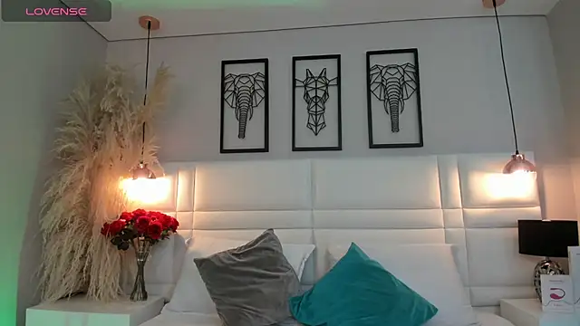 Ari lynn  online show from October 2025 03:10:02 AM