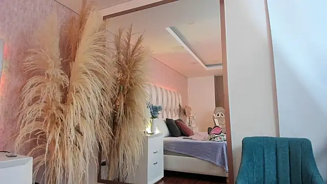 Ari lynn  online show from December 2025 03:46:02 AM