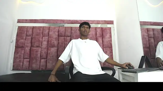 Mick storm online show from April 2026 06:12:02 PM