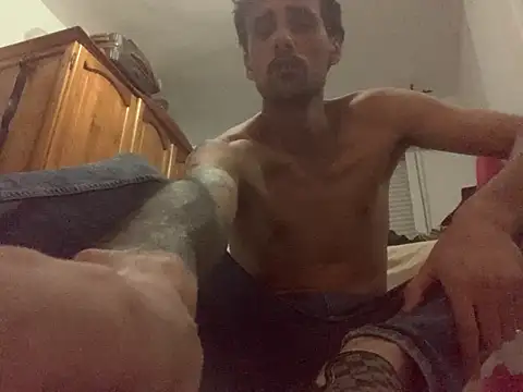 lucky1661 online show from November 2025 02:00:01 AM