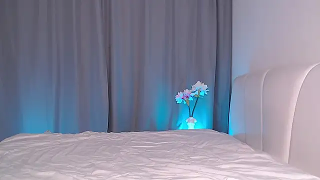 Diarisska online show from December 2025 12:36:02 PM