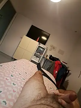 nico33000a online show from November 2025 05:00:01 PM