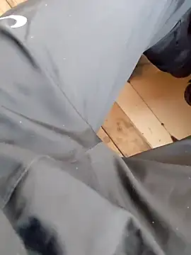 szabi1995 online show from November 2025 07:27:01 AM