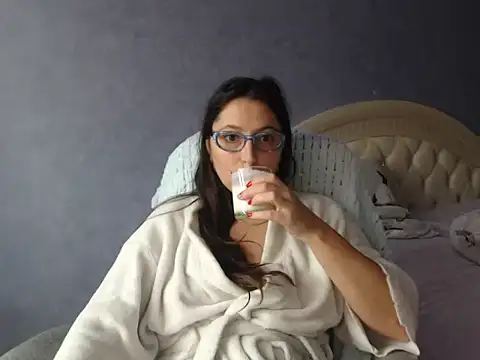 LuckyLisa23 online show from November 2025 09:53:02 AM