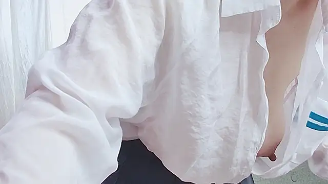 DJEVERY2025 online show from February 2026 01:01:02 AM