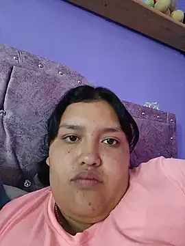 Snapshot of natt-bigass chatting on May 2026 01:04:02 PM natt-bigass online show from May 2026 01:04:02 PM