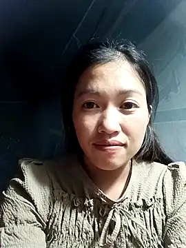 -Paige- online show from November 2025 12:16:02 PM