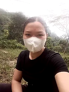 nat-tri online show from November 2025 05:08:02 AM