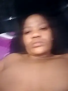 CaramelBoootie online show from November 2025 07:47:01 PM