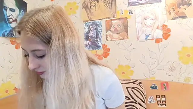 AmeliLia online show from October 2025 10:36:01 AM